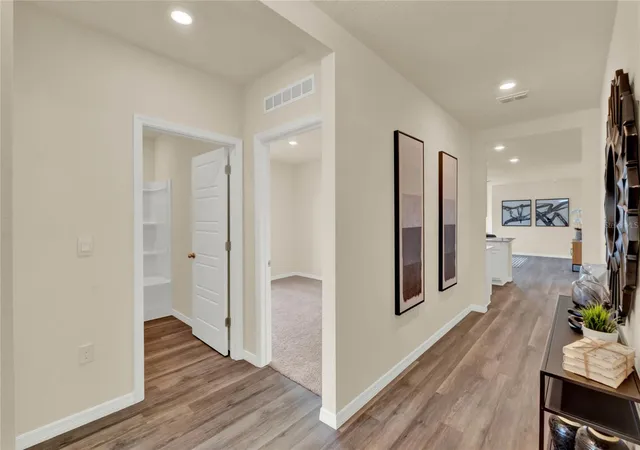 3rd image of 7833 Forrest Fox Wy, Lakeland, FL 33810 | MLS# O6415023