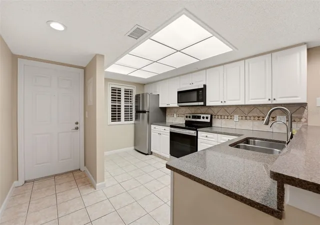 Homes for sale in Palmetto, FL | 2320 Terra Ceia Bay Blvd #207, Palmetto, FL 34221 | MLS# A4696430