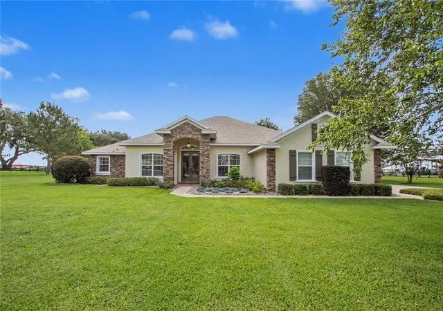 Homes for sale in Oxford, FL | 12913 County Road 104b, Oxford, FL 34484 | MLS# TB8517069