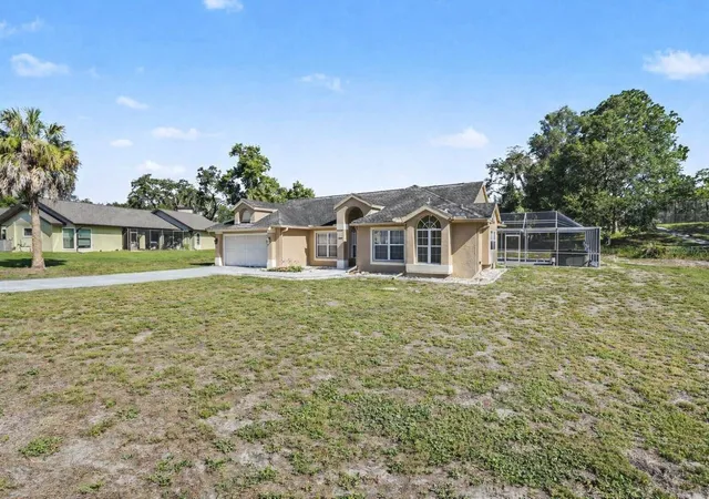 Photo 2 of Sale Pending at 13037 Everard Dr, Spring Hill, FL 34609 | MLS# TB8517073 | Listing updated on 2026-10-05