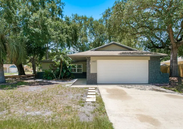 Photo 2 of Single family home for sale at 442 Evergreen Dr, Oldsmar, FL 34677 | MLS# TB8517079 | Listing updated on 2026-09-28