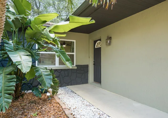 Photo 4 of Single family home for sale at 442 Evergreen Dr, Oldsmar, FL 34677 | MLS# TB8517079 | Listing updated on 2026-09-28