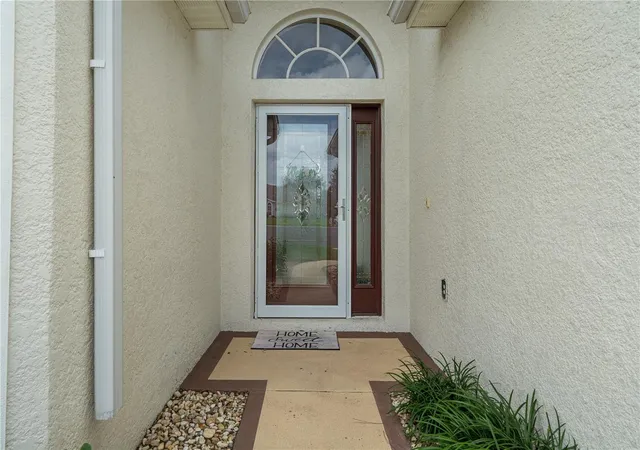 Photo 3 of Single family home for sale at 306 Barrington Ct, Spring Hill, FL 34609 | MLS# W7886547 | Listing updated on 2026-08-14