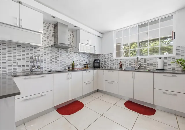 Homes for sale in Trujillo Alto, PR | 29 Calle 1 Urb San Rafael Estates, Trujillo Alto, PR 00976 | MLS# PR9121969