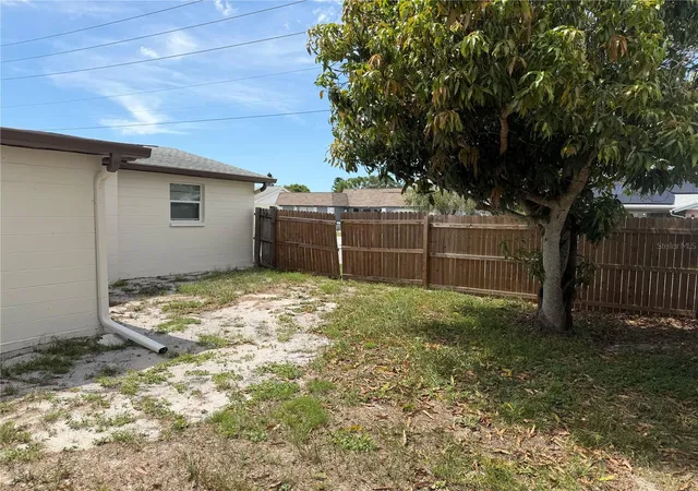 Homes for sale in Holiday, FL | 3452 Columbus Dr, Holiday, FL 34691 | MLS# TB8517125