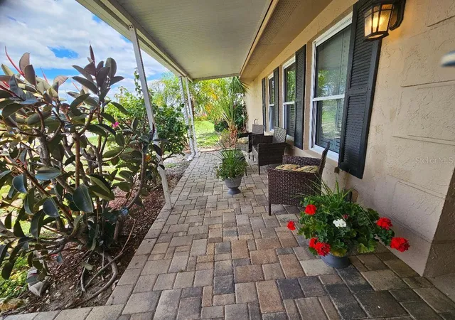 5th image of 708 Brannen Cir, Sun City Center, FL 33573 | MLS# TB8517141