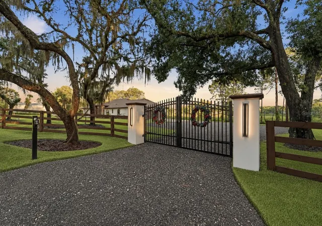 Homes for sale in Sanford, FL | 7025 S Sylvan Lake Dr, Sanford, FL 32771 | MLS# O6415116