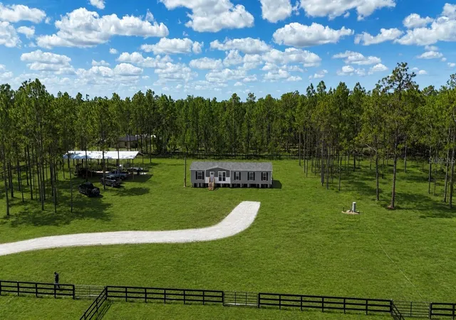 16th image of 14270 Se 60 St, Morriston, FL 32668 | MLS# O6415119