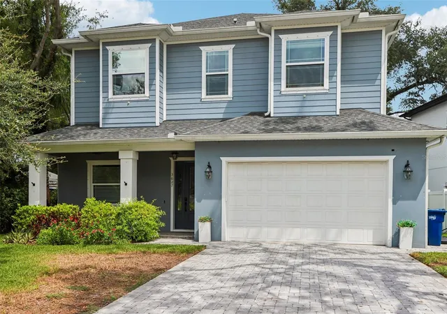 Photo 2 of Single family home for sale at 3627 E Clark Cir, Tampa, FL 33629 | MLS# TB8517152 | Listing updated on 2026-08-13