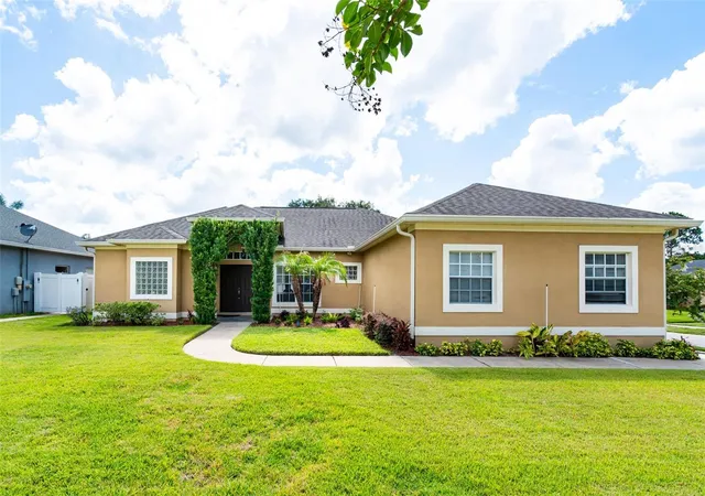 Homes for sale in Gotha, FL | 1643 Shonnora Dr, Gotha, FL 34734 | MLS# O6415138