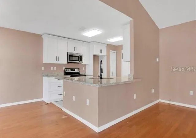 Photo 3 of Single family home for sale at 50 Sawfish Ct, Kissimmee, FL 34759 | MLS# S5151540 | Listing updated on 2026-09-01