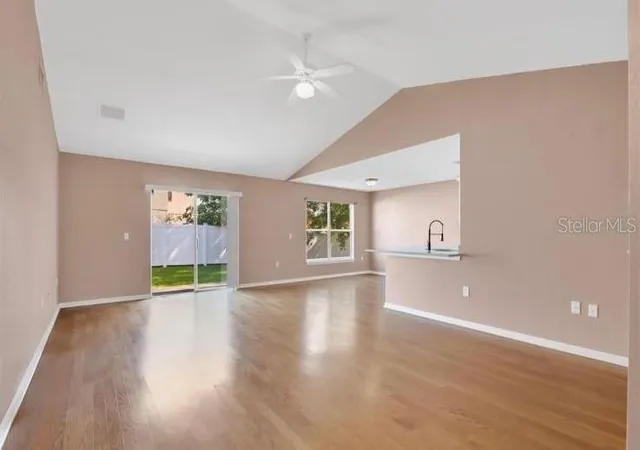 Photo 5 of Single family home for sale at 50 Sawfish Ct, Kissimmee, FL 34759 | MLS# S5151540 | Listing updated on 2026-09-01