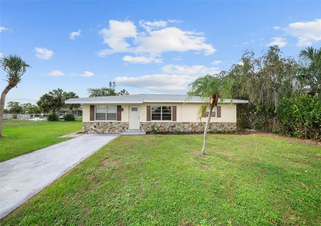 Photo 1 of Single family home for sale at 154 Danforth Dr, Punta Gorda, FL 33980 | MLS# C7527091 | Listing updated on 2026-10-04