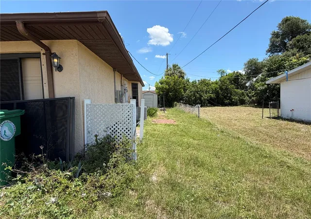 Photo 2 of Single family home for sale at 333 Timbruce Ln Nw, Port Charlotte, FL 33952 | MLS# A4696446 | Listing updated on 2026-08-08