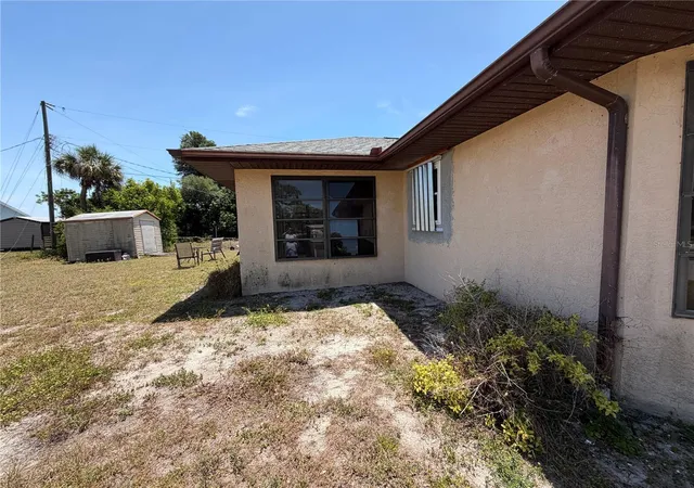 Photo 4 of Single family home for sale at 333 Timbruce Ln NW, Port Charlotte, FL 33952 | MLS# A4696446 | Listing updated on 2026-08-08