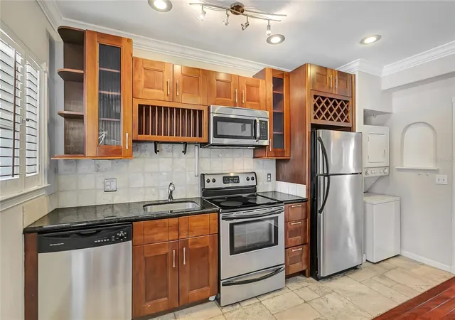 Homes for sale in St Petersburg, FL | 201 6Th St S #102, St Petersburg, FL 33701 | MLS# TB8517191