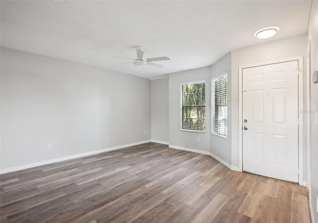 Photo 3 of Townhouse for sale at 2889 Wareham Ct, Casselberry, FL 32707 | MLS# O6415172 | Listing updated on 2026-10-07