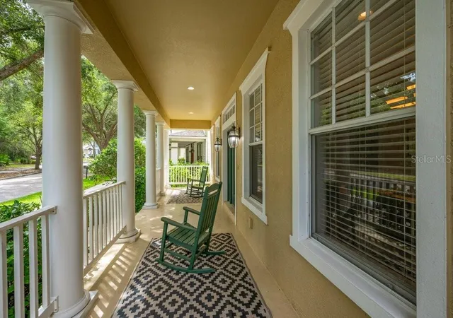 3rd image of 16007 Mulberrypark Cir, Lithia, FL 33547 | MLS# TB8517217