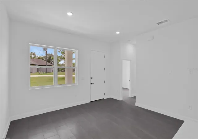 Photo 3 of Single family home for sale at 4775 Sw Wisteria Ct, Dunnellon, FL 34431 | MLS# O6415176 | Listing updated on 2026-06-16