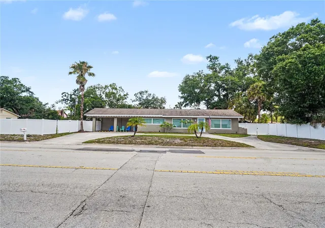 1st image of 2547 Bahia Vista St, Sarasota, FL 34239 | MLS# A4696476