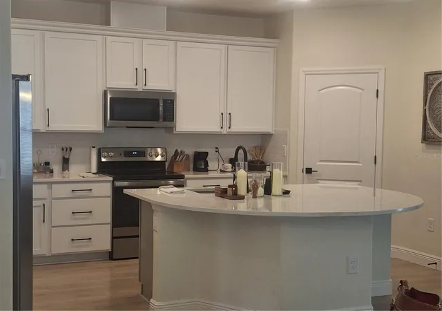 Photo 3 of Single family home for sale at 12618 Vander Way, New Port Richey, FL 34654 | MLS# W7886558 | Listing updated on 2026-06-11