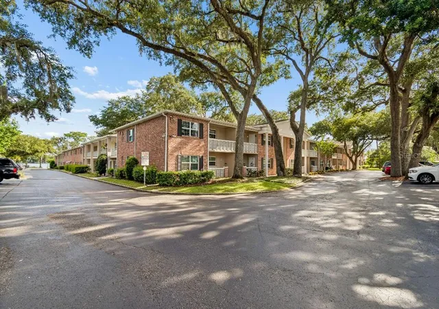 Homes for sale in Winter Park, FL | 2500 Lee Rd #104, Winter Park, FL 32789 | MLS# TB8517242