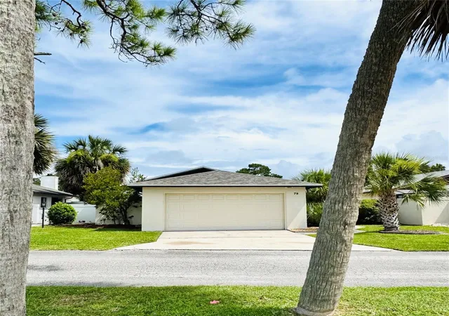 Photo 2 of Sale Pending at 79 Clb House Dr, Palm Coast, FL 32137 | MLS# FC319145 | Listing updated on 2026-09-12