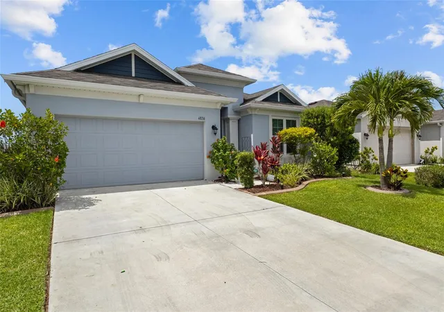 Photo 2 of Single family home for sale at 4836 Reisswood Loop, Palmetto, FL 34221 | MLS# A4696485 | Listing updated on 2026-10-08