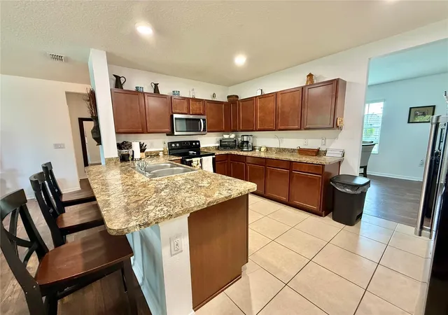 Photo 2 of Single family home for sale at 331 Alder Ave SE, PALM BAY, FL 32909 | MLS# S5151567 | Listing updated on 2026-10-15