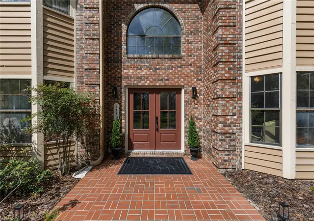Photo 3 of Sale Pending at 1118 SW 112th Street, Gainesville, FL 32607 | MLS# GC541030 | Listing updated on 2026-08-25
