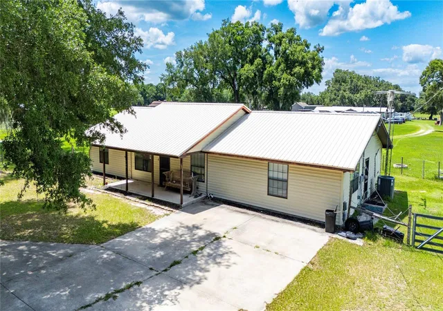 Homes for sale in Bushnell, FL | 348 Cr 542e, Bushnell, FL 33513 | MLS# G5113520