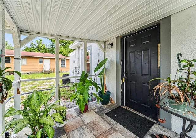 2nd image of 1024 Grant Ave, Mount Dora, FL 32757 | MLS# O6415224