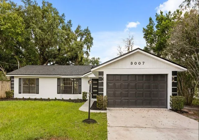 Homes for sale in Deltona, FL | 3007 Fayson Cir, Deltona, FL 32738 | MLS# O6415228
