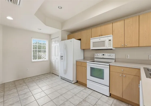 Photo 4 of Townhouse for sale at 1246 Rio De Janeiro Ave #505, Punta Gorda, FL 33983 | MLS# C7527103 | Listing updated on 2026-08-16