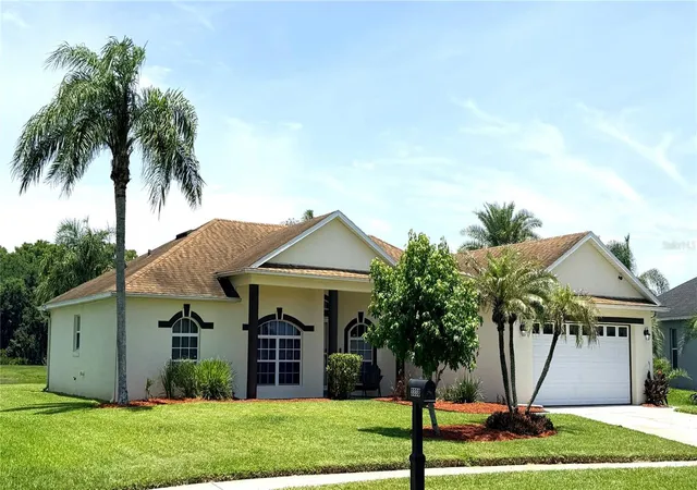 Photo 3 of Sale Pending at 3338 Gator Bay Crk Blvd, Saint Cloud, FL 34772 | MLS# S5151572 | Listing updated on 2026-09-14