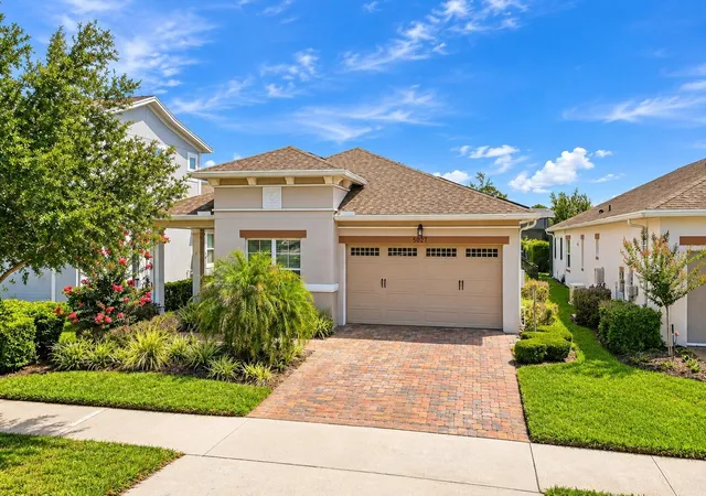 Photo 1 of Single family home for sale at 5027 E Fountainwood Dr, Saint Cloud, FL 34772 | MLS# O6415240 | Listing updated on 2026-10-22
