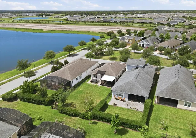 3rd image of 5027 E Fountainwood Dr, Saint Cloud, FL 34772 | MLS# O6415240
