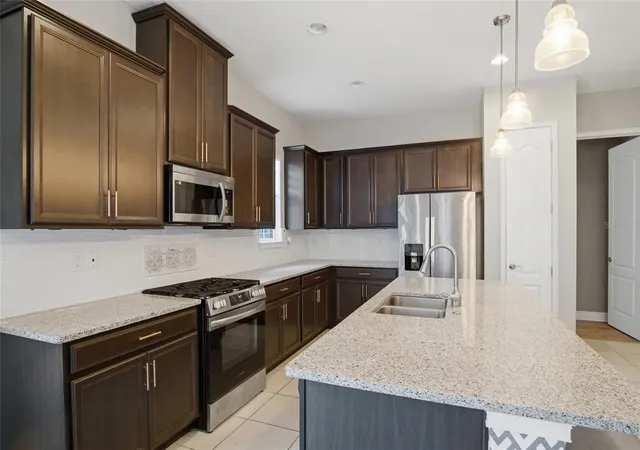 2nd image of 5027 E Fountainwood Dr, Saint Cloud, FL 34772 | MLS# O6415240
