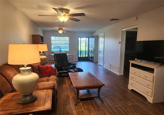 5th image of 1701 Pinehurst Rd #34D, Dunedin, FL 34698 | MLS# TB8517304