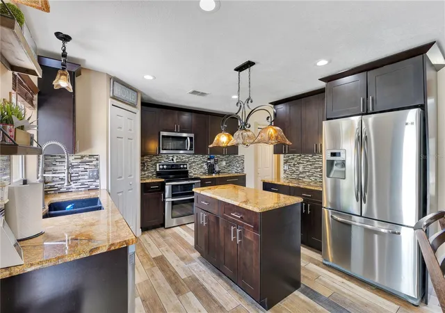 Photo 4 of Single family home for sale at 5051 Plymouth Turtle Cir, Saint Cloud, FL 34772 | MLS# S5151581 | Listing updated on 2026-06-20