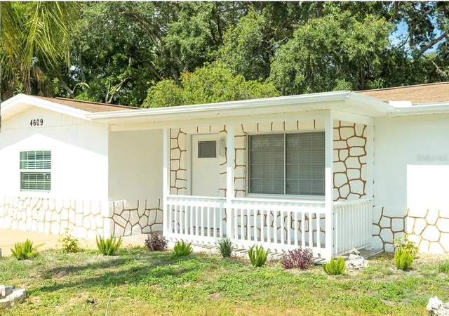 2nd image of 4609 Irene Loop, New Port Richey, FL 34652 | MLS# TB8517341