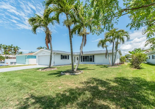 2nd image of 720 115th Ave, Treasure Island, FL 33706 | MLS# TB8517344