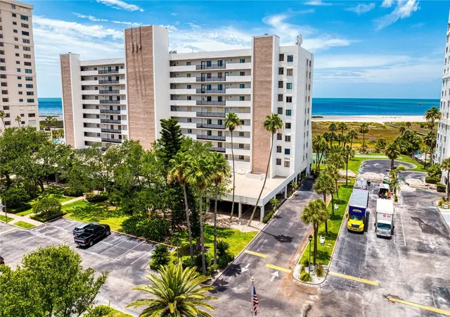 2nd image of 1250 Gulf Blvd #302, Clearwater Beach, FL 33767 | MLS# TB8517352