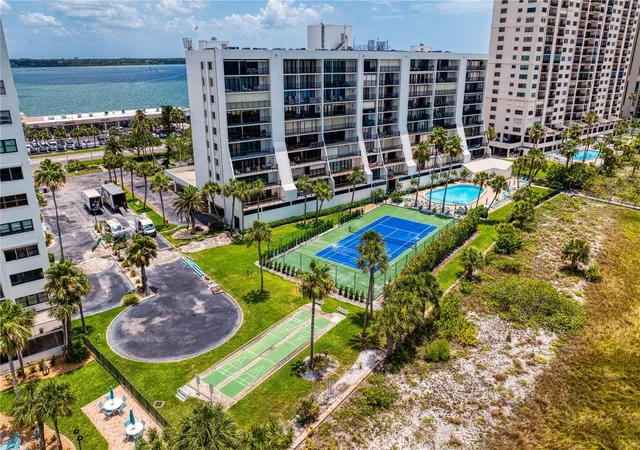 4th image of 1250 Gulf Blvd #302, Clearwater Beach, FL 33767 | MLS# TB8517352