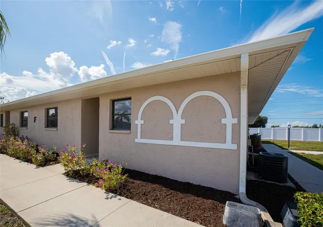 3rd image of 24540 Harborview Rd, PORT CHARLOTTE, FL 33980