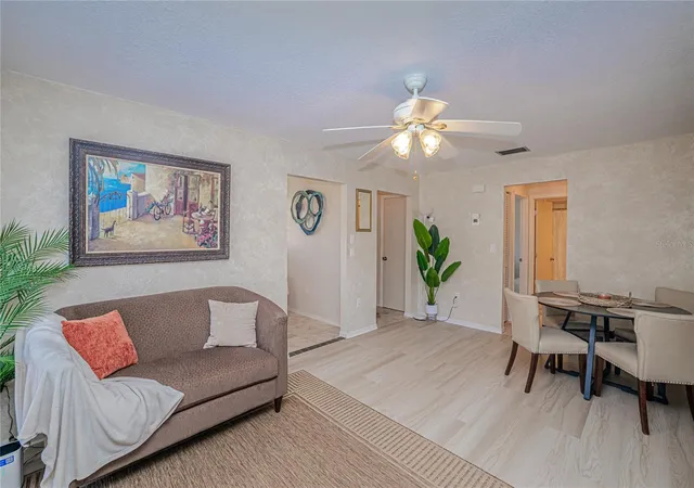 4th image of 24540 Harborview Rd, PORT CHARLOTTE, FL 33980
