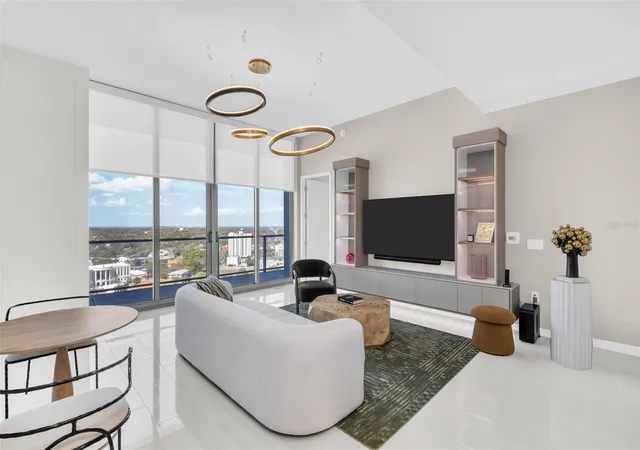 Photo 3 of Condo for sale at 400 Central Ave #2705, Saint Petersburg, FL 33701 | MLS# TB8517369 | Listing updated on 2026-10-22