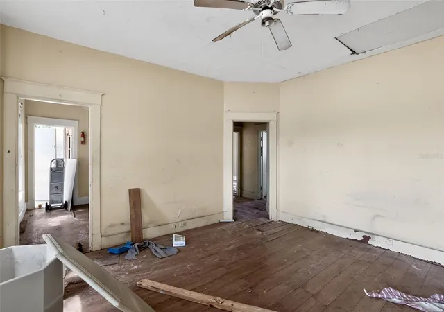 Listing Photo 5 - Condo for sale in building located at 103 E Magnolia St, KISSIMMEE, FL 34744