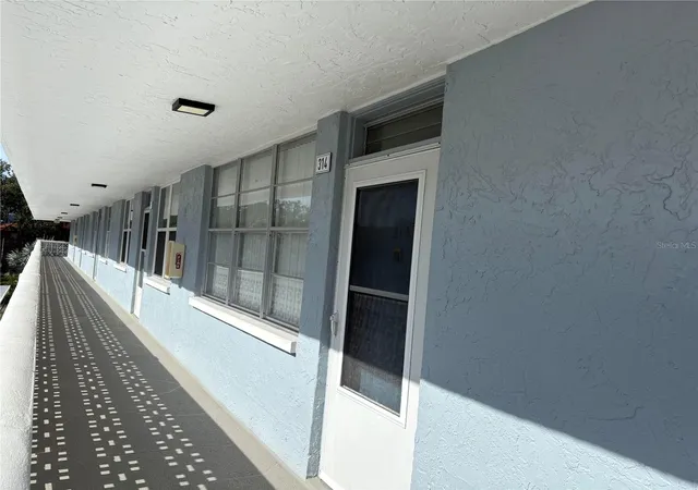 Photo 3 of Condo for sale at 4720 Locust St Ne #314, Saint Petersburg, FL 33703 | MLS# TB8517385 | Listing updated on 2026-10-13