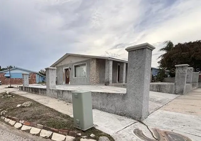 2nd image of 1129 Sw Golden Ave, Arcadia, FL 34266 | MLS# O6415344